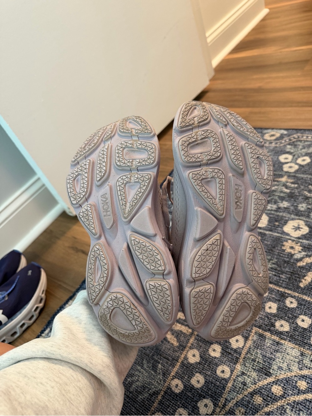 HOKA Bondi 8 Lavender Running Shoes - Picture 6 of 7